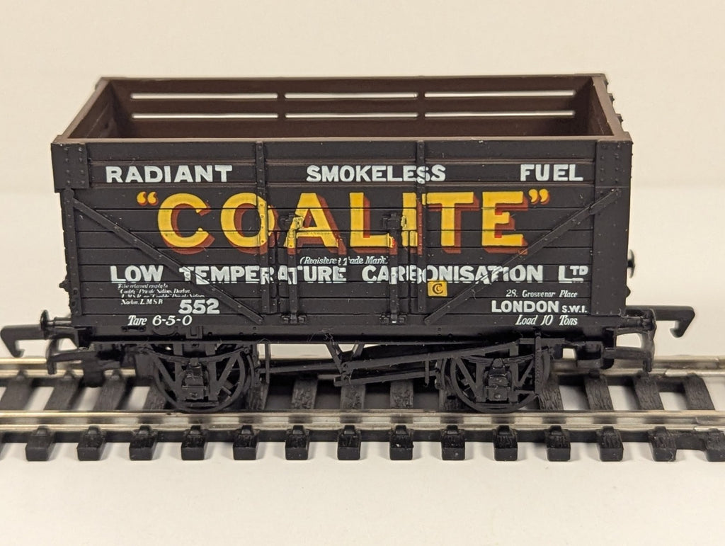 Mainline 937163 OO Gauge 7 Plank Coke Wagon Coalite