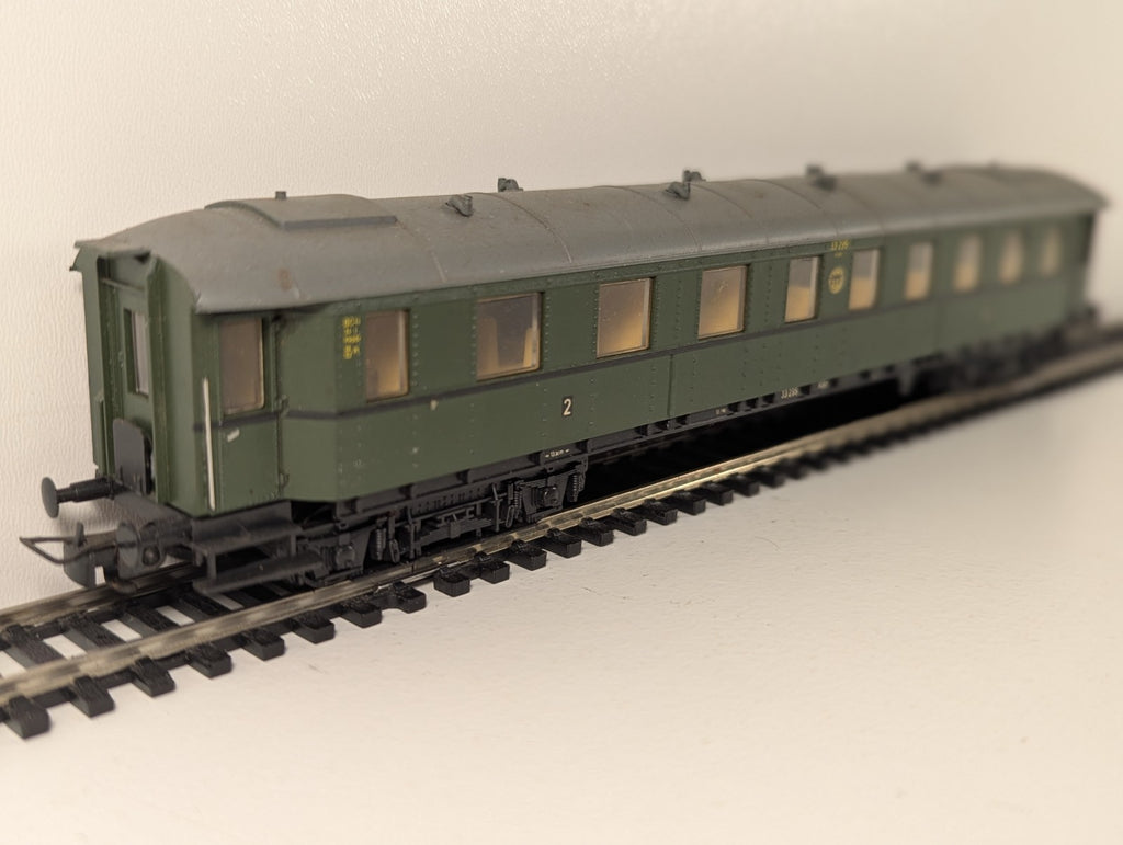 Liliput HO Gauge Passenger Coach