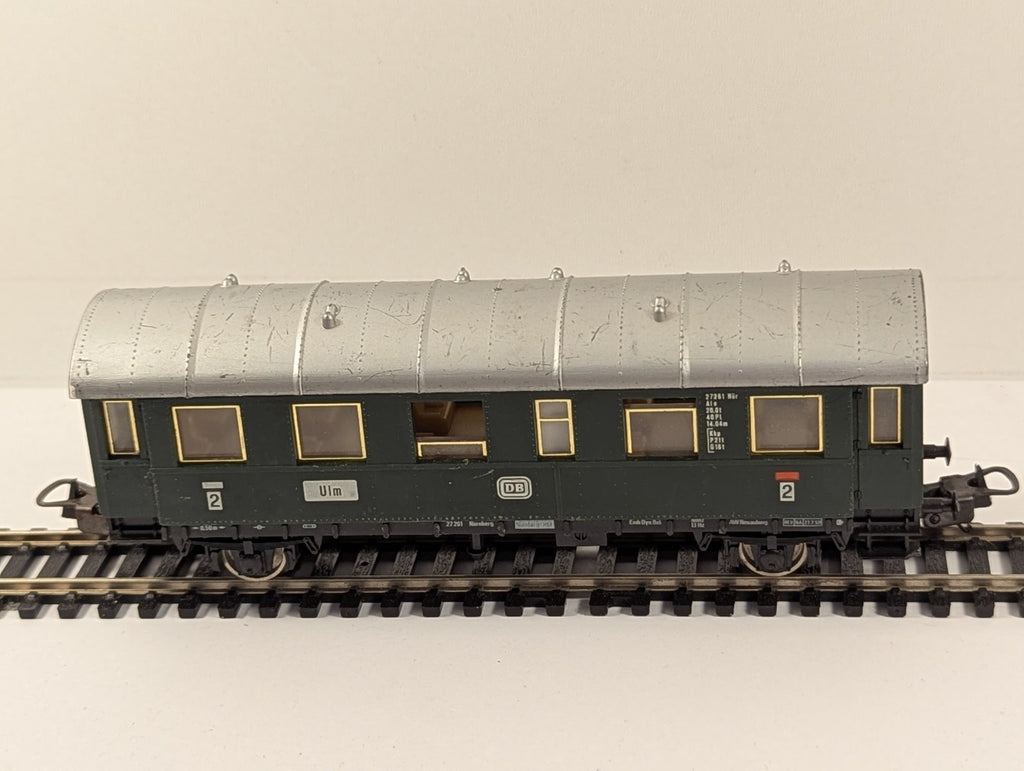 Lima 309153 HO Gauge 2nd Class Passenger Coach
