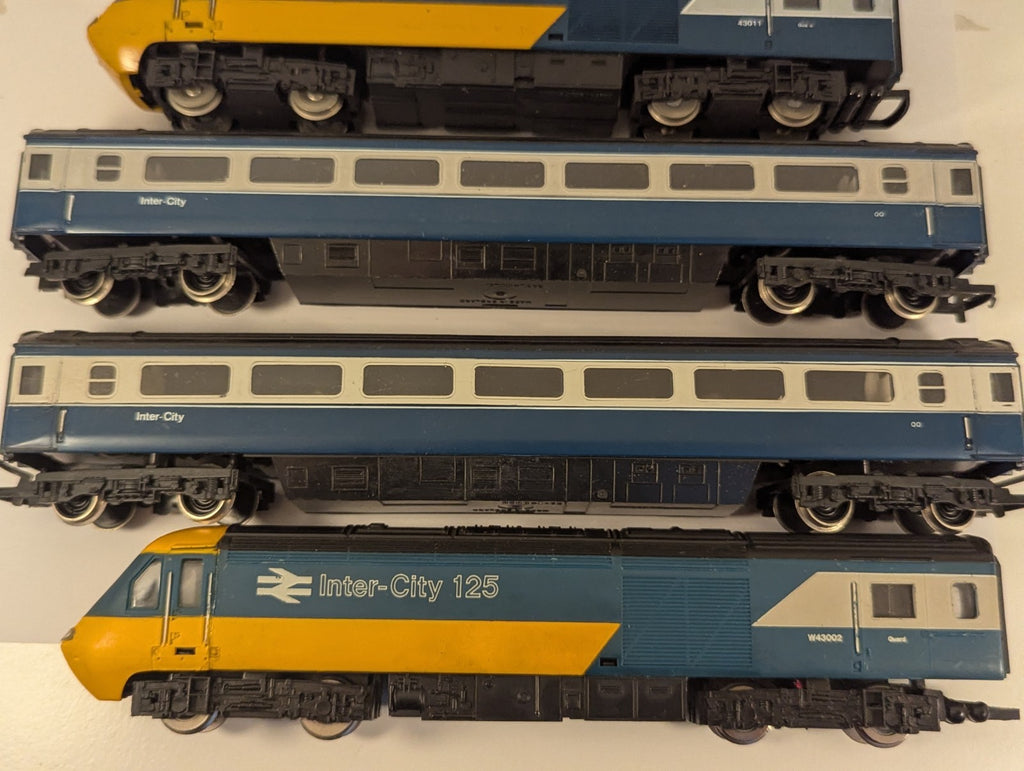 Hornby BR Blue Grey Class 43 HST Inter-City 125 4-Car Set