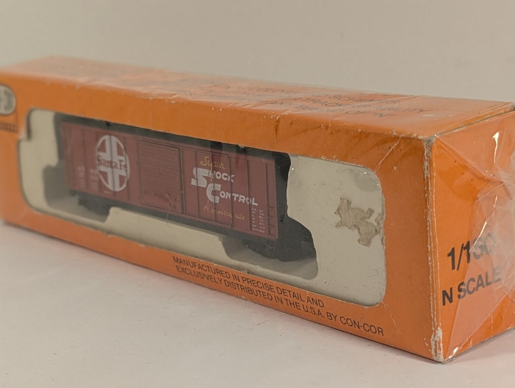 Con-Cor Santa Fe N Gauge Shock Control Box Car - Boxed