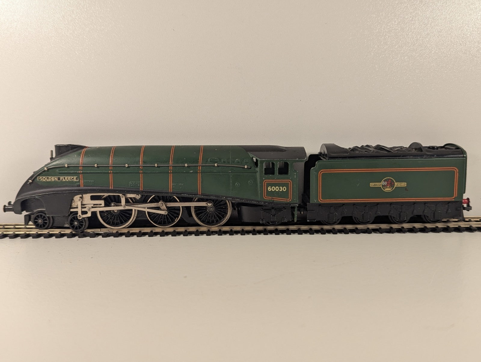 Hornby Dublo OO Gauge LNER Class A4 4-6-2 “Golden Fleece” No.60030