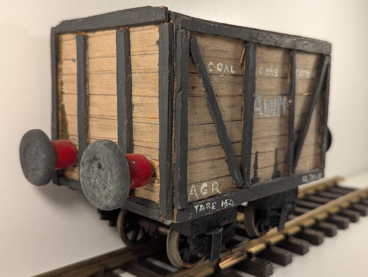 G Gauge Custom 12 Ton 7-Plank Wagon