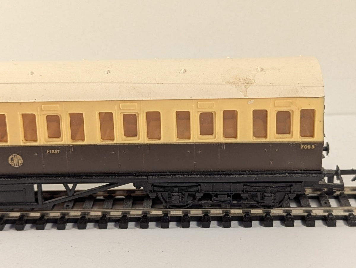 Graham Farish GWR Suburban Brake Coach OO Gauge Needs Clean