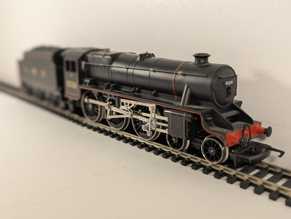 Hornby OO Gauge Class 5MT 'Black Five' Steam Locomotive 5138 LMS Lined Black