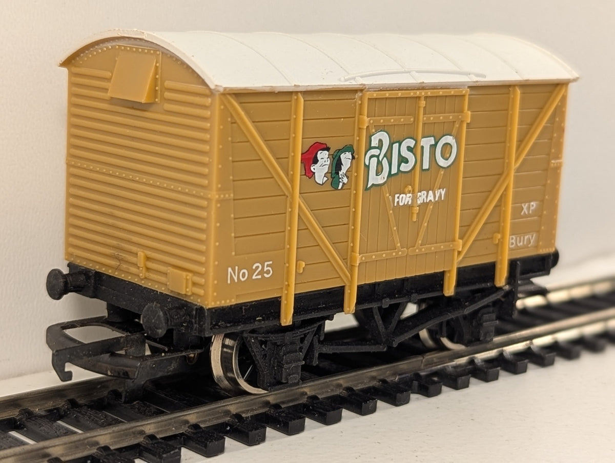 Wrenn Railways W5047 Bistro Ventilated Van