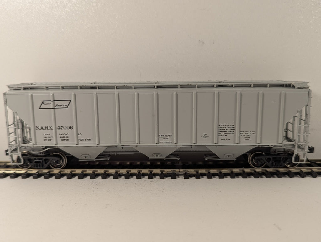 Proto 2000 HO Gauge 4427 PS2-CD High-Side Covered Hopper Freight Wagon 47006