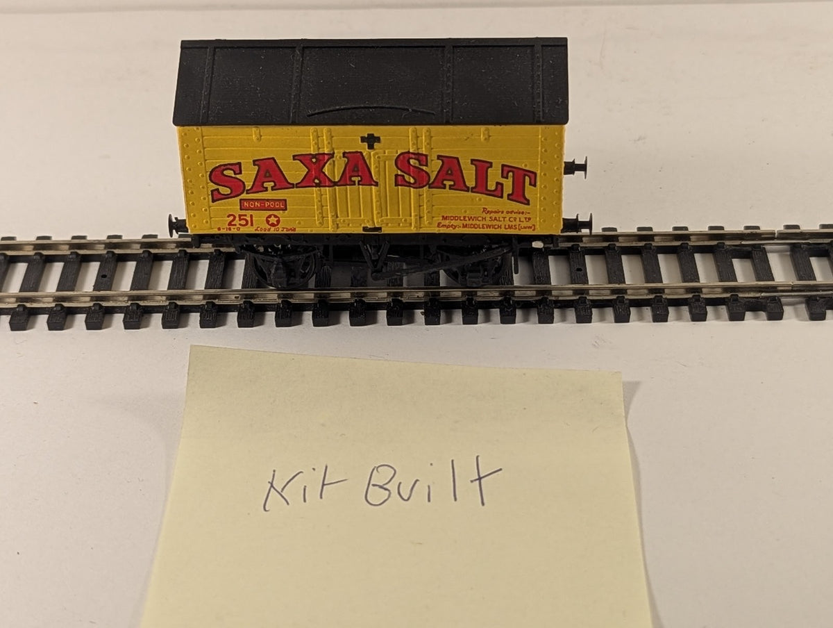 Kit Built OO Gauge 10 Ton Salt Wagon Goods Wagon 251 Saxa Salt Yellow