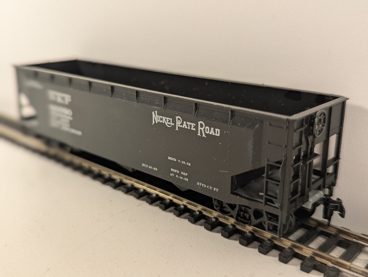 Athearn HO Gauge Nickel Plate Road 3-Bay Hopper Wagon