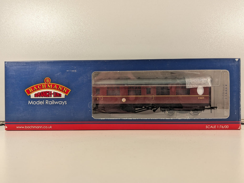 Bachmann OO Gauge Thompson CK Composite Corridor Coach Passenger Coach E1266E