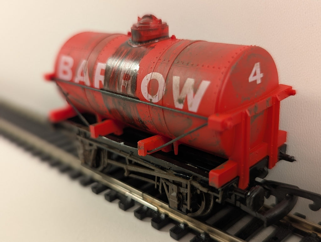 Dapol B597 12-Ton Tank Wagon – “Barrow” – Weathered – OO Gauge