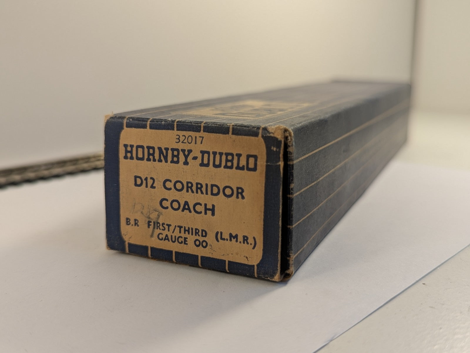 Hornby Dublo OO Gauge LMR Stanier Composite Coach - Boxed