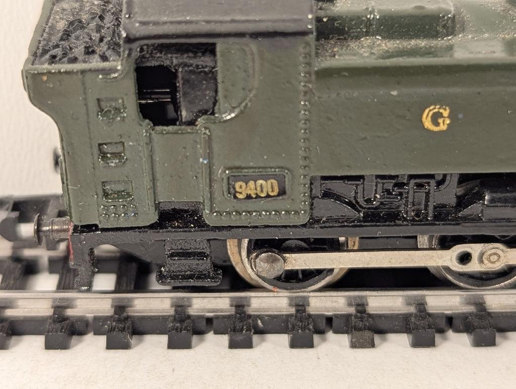 Graham Farish N Gauge Class 94xx Pannier Tank Steam Locomotive 9400 GWR Green