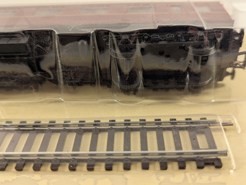 Hachette OO Gauge BR Mk1 TSO Coach & Track Pack - Boxed & Unopened