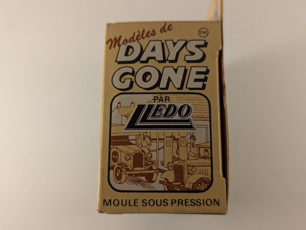 Lledo Models of Days Gone - Chelmsford Town Fire Brigade Fire Engine
