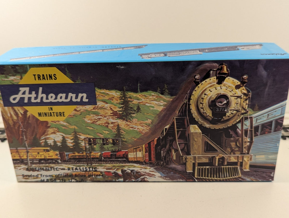 Athearn HO Maine Central Boxcar – Weathered
