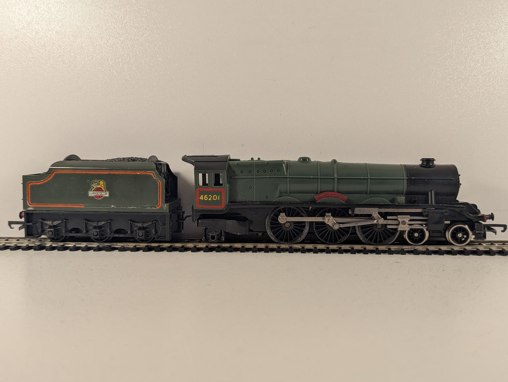 Tri-ang Hornby OO Gauge Princess Royal Class 8P 'Princess Elizabeth'