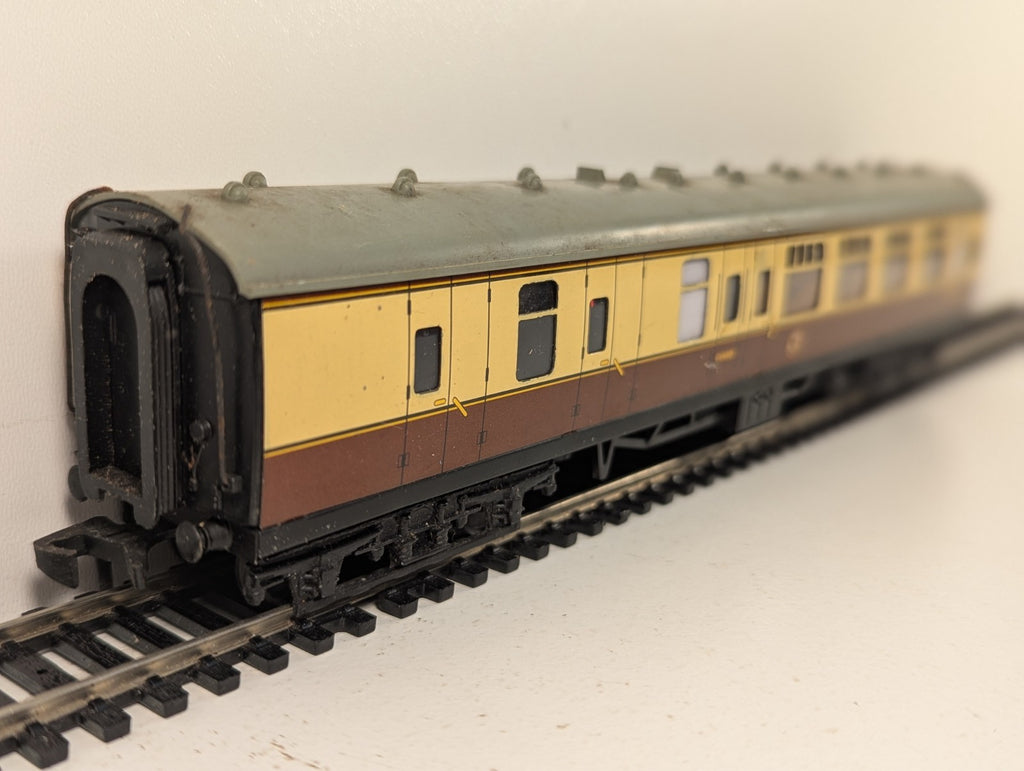 Hornby Dublo OO Gauge 4051 W.R. Corridor Brake/Second Coach