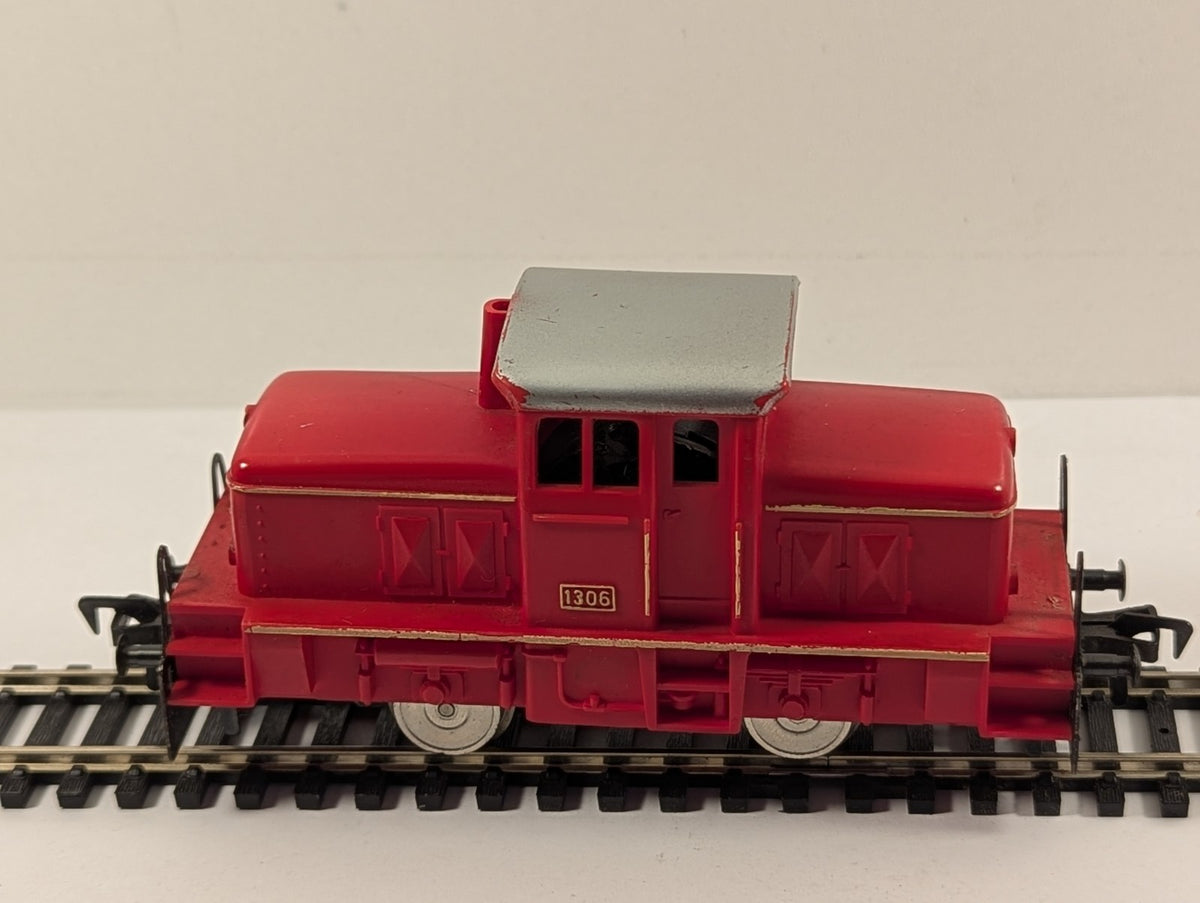 Fleischmann HO Gauge O&K Diesel Shunter Locomotive 1306 Red
