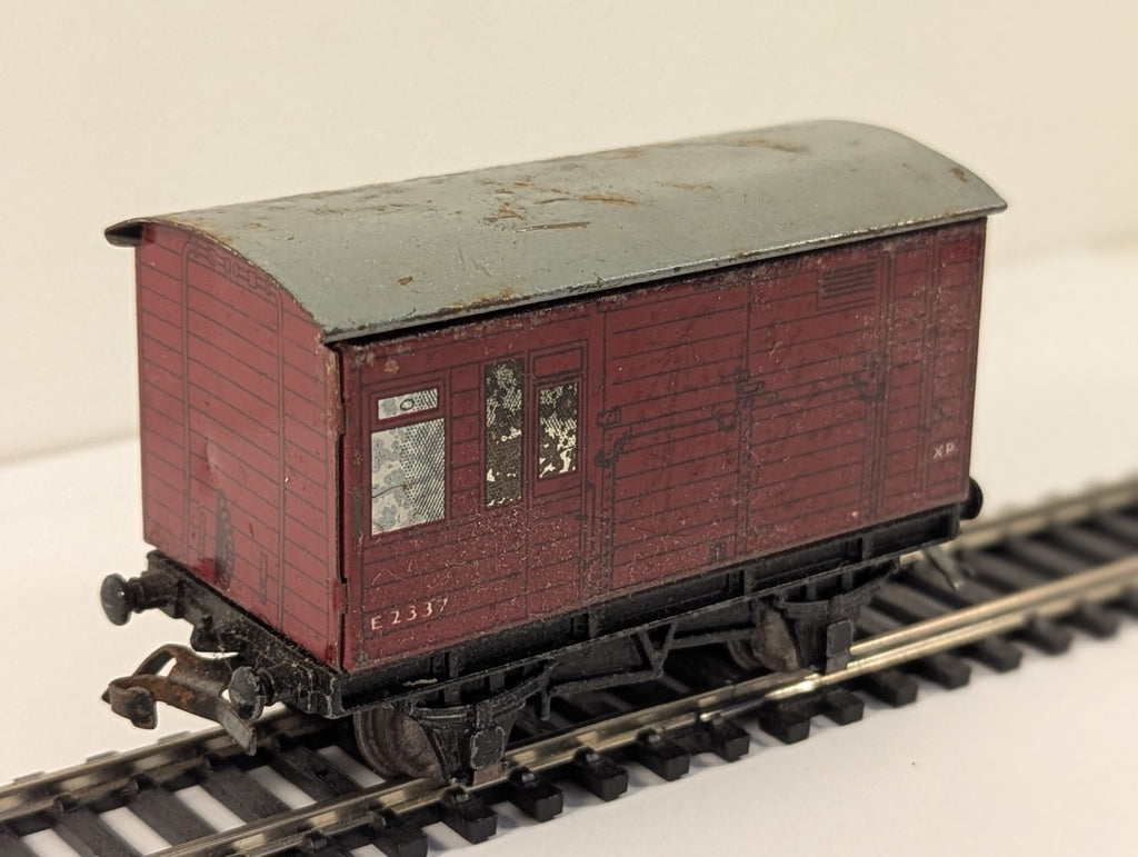 Hornby Dublo 32060 OO Gauge BR Red Horse Box - Rusted Roof
