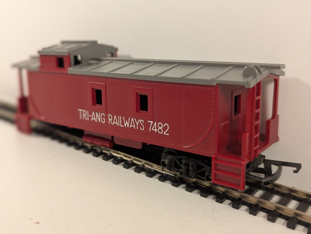 Tri-ang Railways R115 OO Gauge Transcontinental Caboose Missing Bogie/Coupler