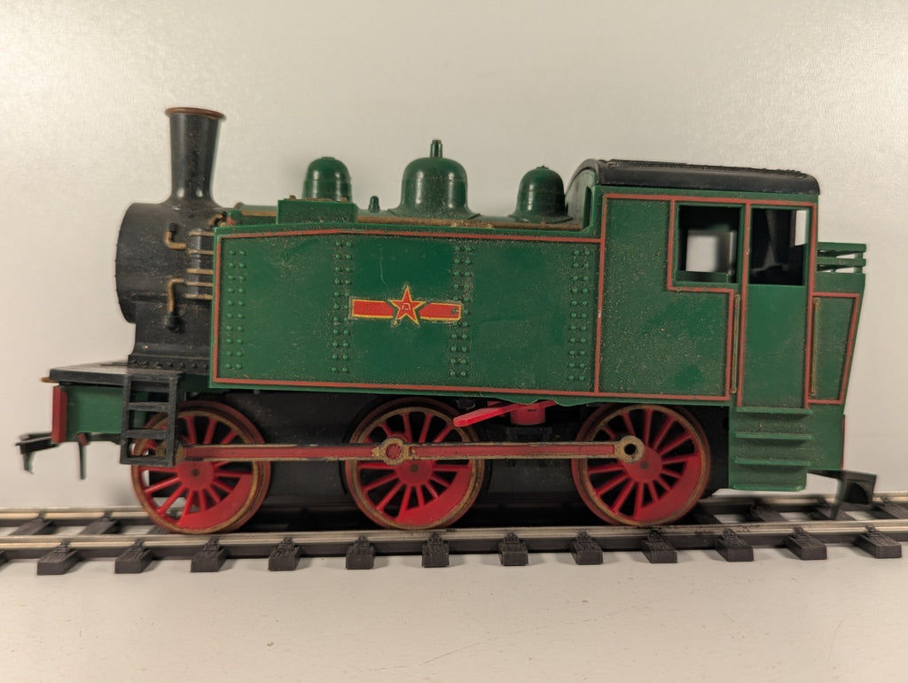 Tri-ang Big Big Train RV.262 0-6-0 Continental Steam Locomotive - Green - Spares