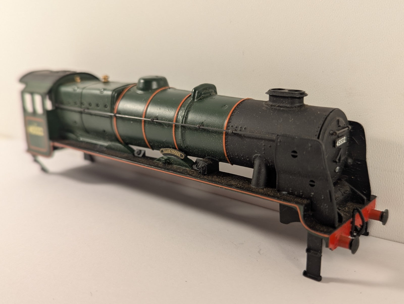 Bachmann OO Gauge LMS Jubilee Class 45532 Illustrious Body Shell - Spares/Repair