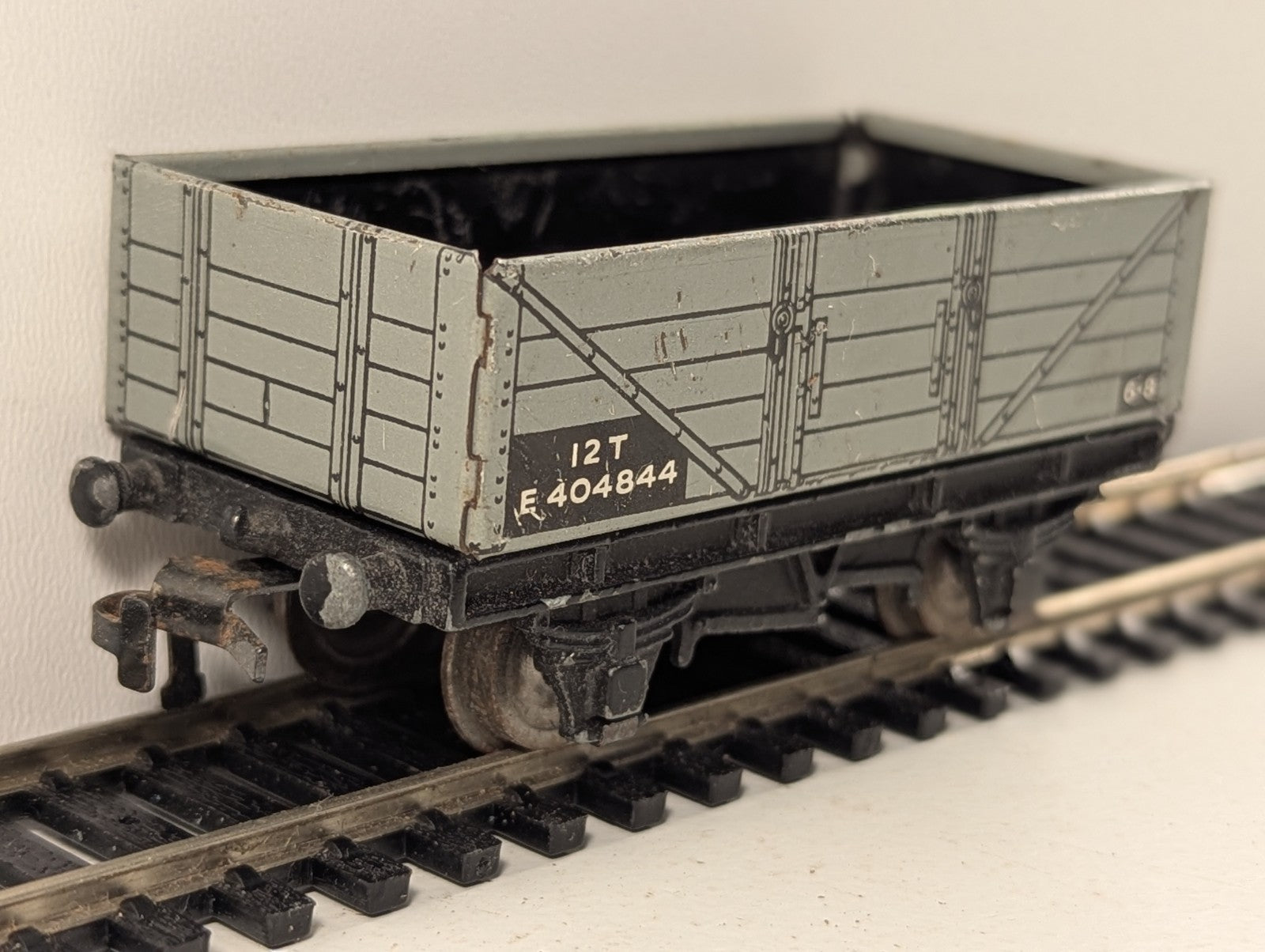 Hornby Dublo 32075 5 Plank Open Wagon E404844 OO Gauge