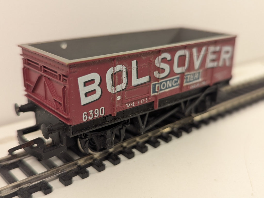 Hornby R136 OO Gauge Bolsover Mineral Wagon 6390