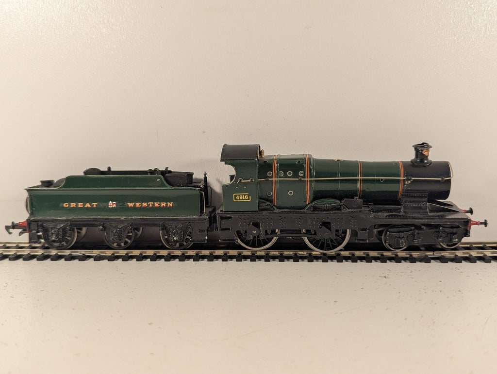 Kitbuilt OO Gauge GWR Outside Frame 4-4-0 Steam Locomotive 4916 GWR Green