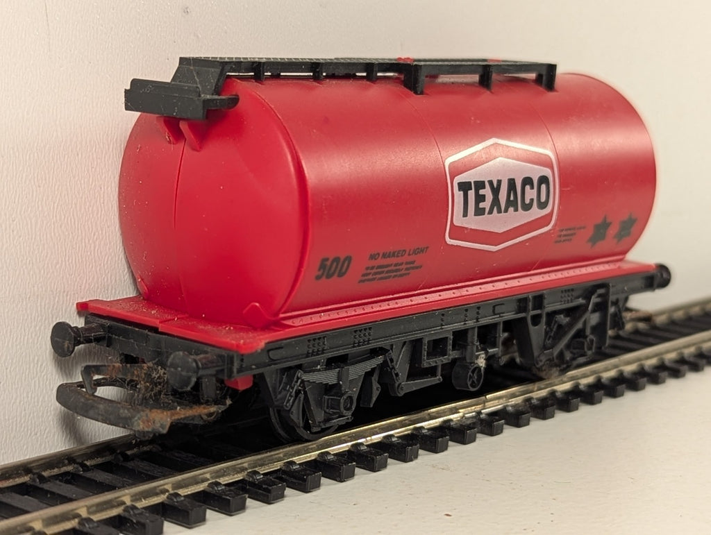 Hornby OO Gauge Texaco Tank Wagon 500 Texaco Red R127