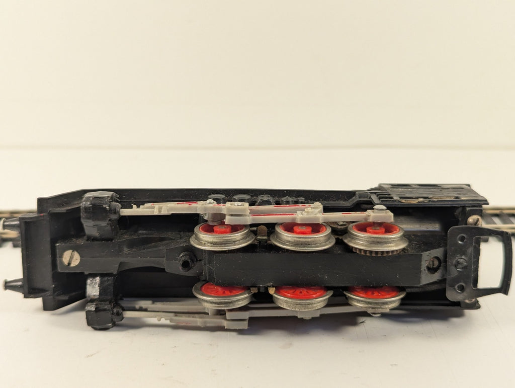 Lima HO Gauge DB E680 Steam Locomotive - Missing parts