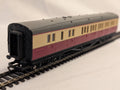 Hornby R4270 BR Maunsell Third Class Brake Coach S3573S – Crimson & Cream