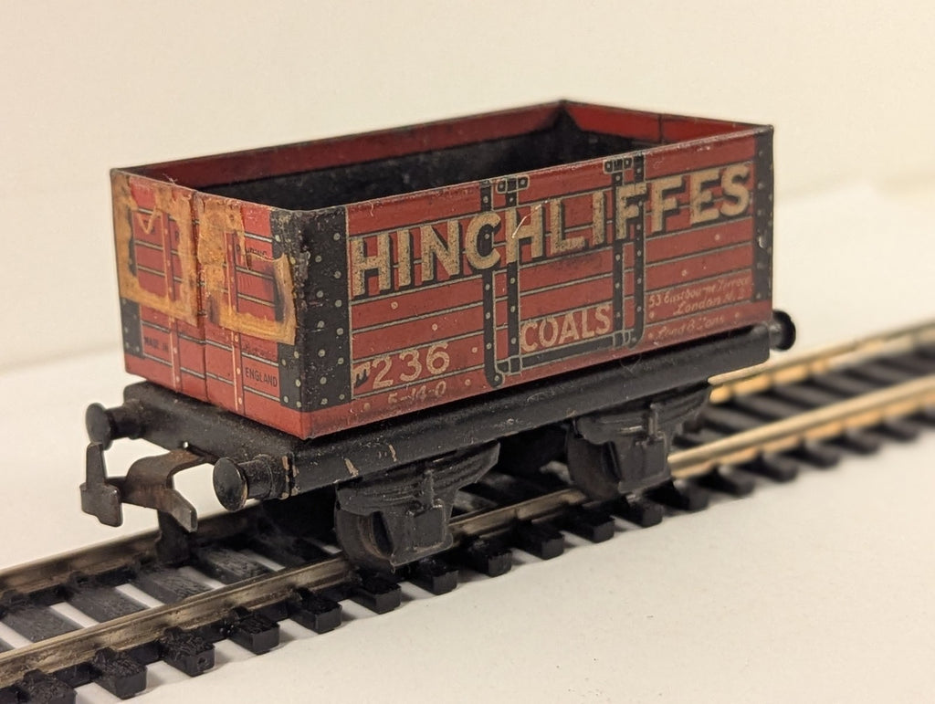 Trix Twin Railways Hinchliffes Coals Private Owner Wagon OO Gauge