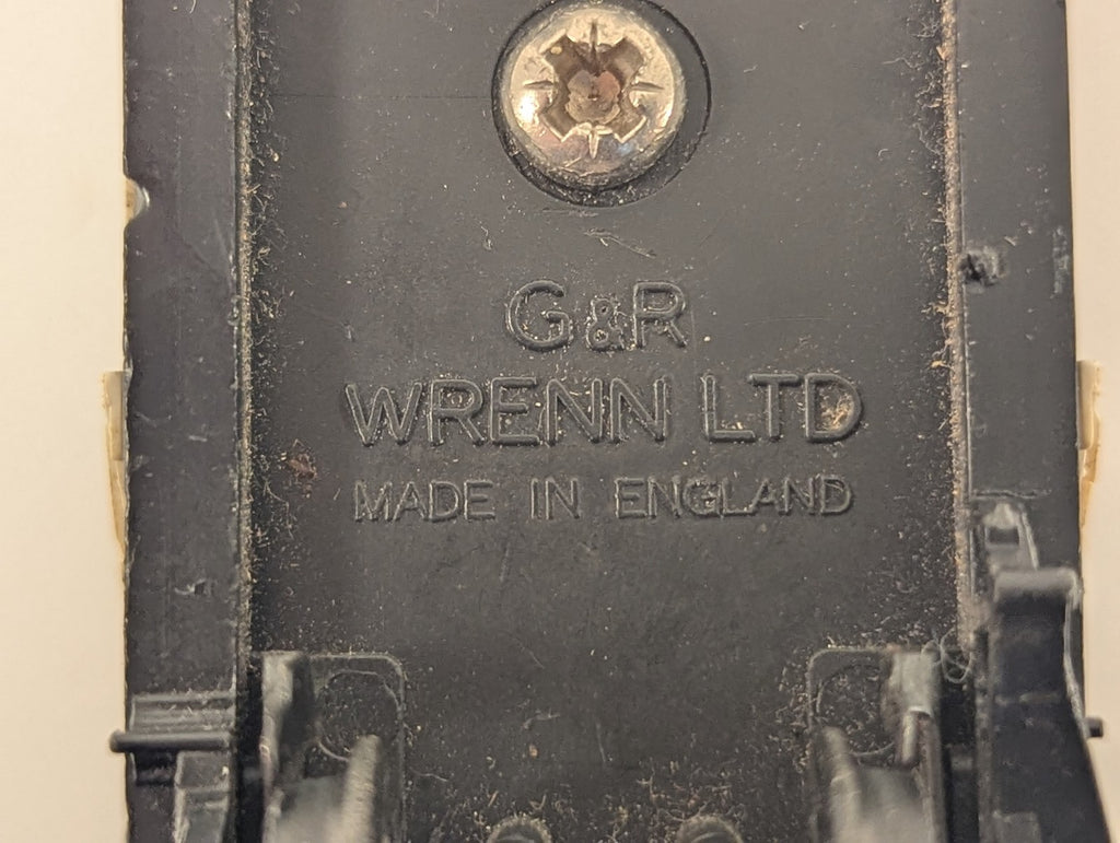 Wrenn OO Gauge 12T Insulated Fish Van Goods Wagon E 87231 Ross Foods W5006