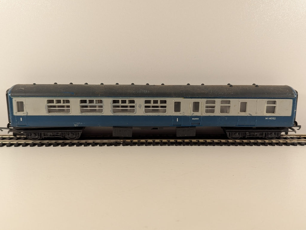 Hornby R922 BR Mk2 Inter-City Brake 2nd Class M14052
