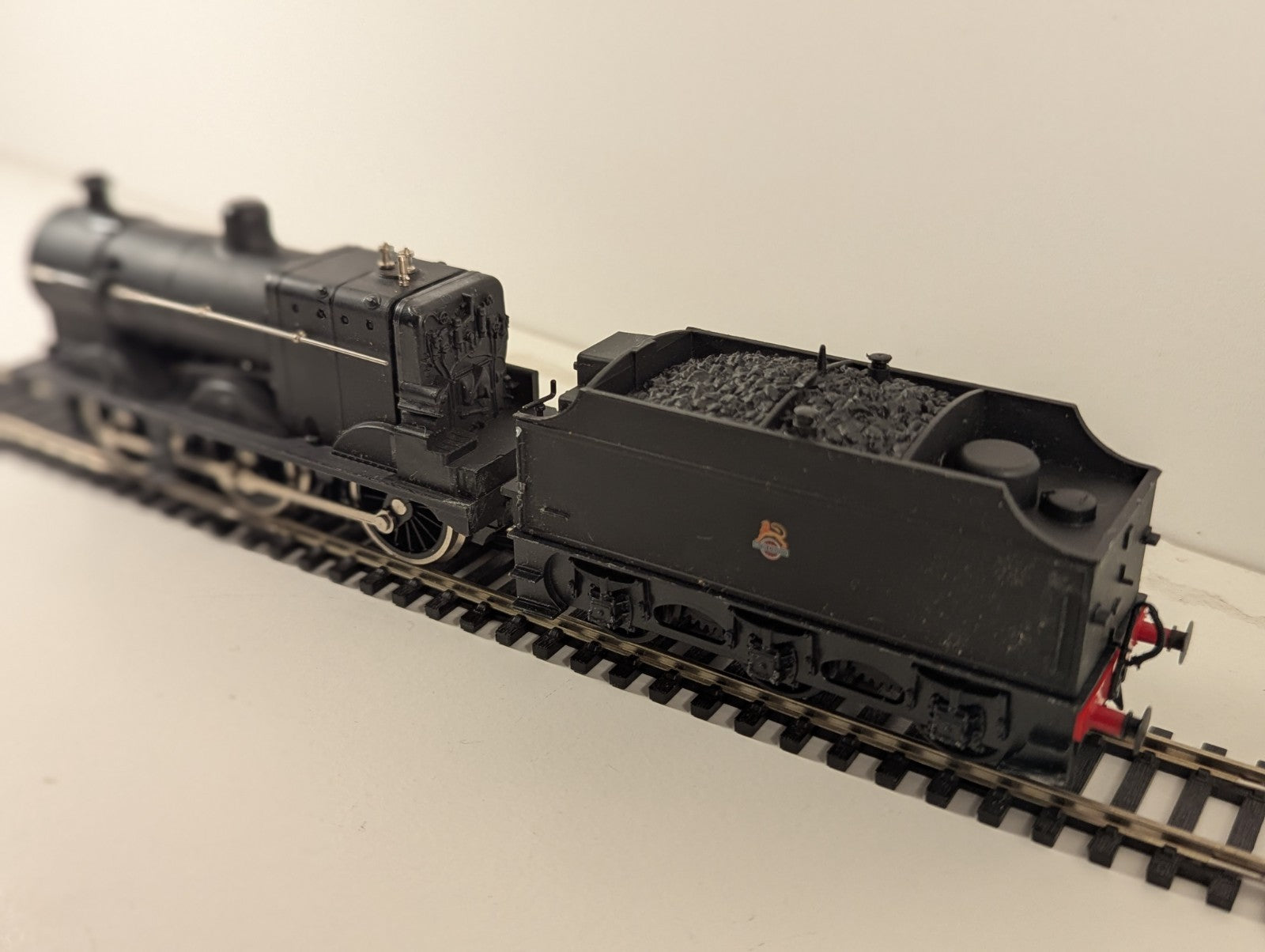 Airfix OO Gauge – BR Black 0-6-0 Class 4F ‘44454’ (Missing Cab and Buffers)
