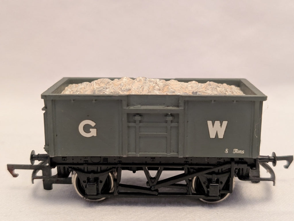 Hornby OO Gauge 16-Ton Steel Mineral Wagon Goods Wagon GWR Grey