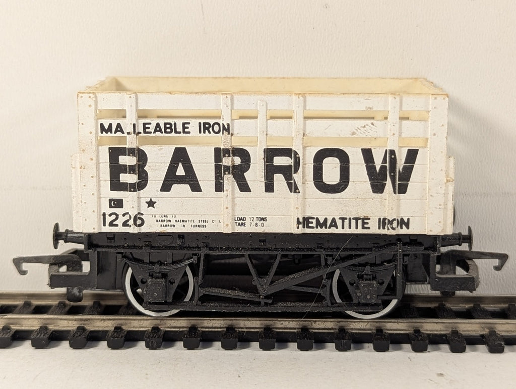 Hornby OO Gauge Barrow Coke Wagon Wagons 1226 Barrow Haematite Steel Co. R235