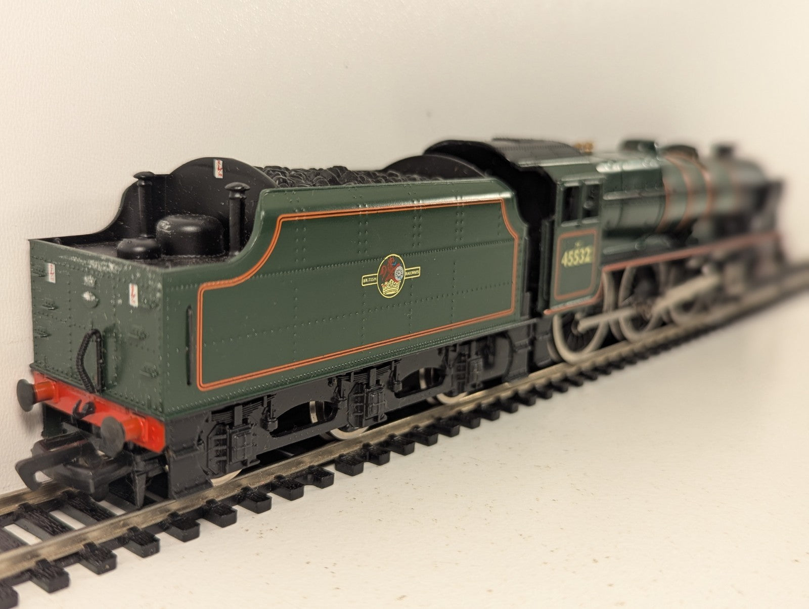 Mainline Rebuilt Patriot Class 7P "Illustrious" Steam Locomotive OOGauge - Boxed