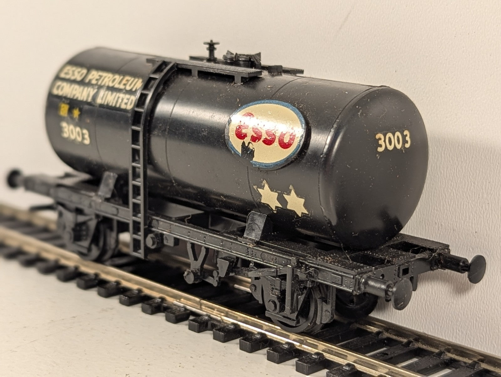 Airfix Pattern No. R.I British Railways Tank Wagon Kit