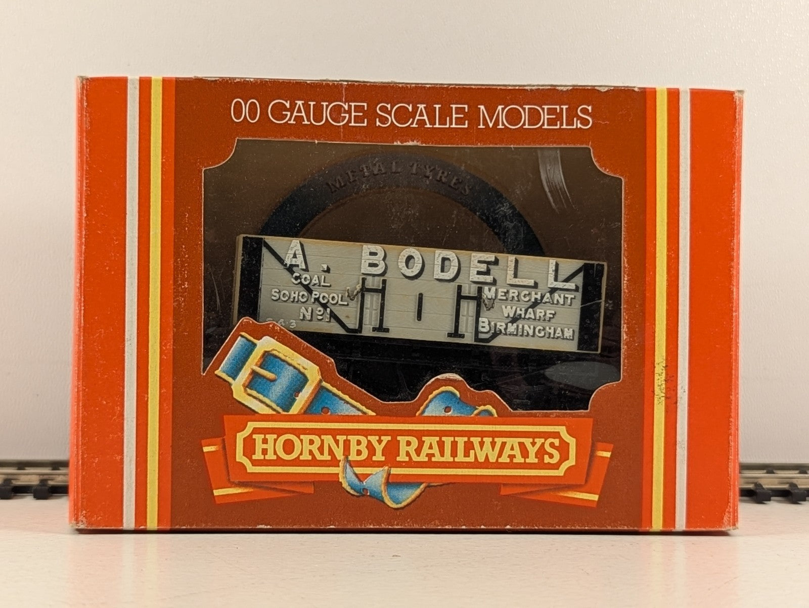 Hornby R012 OO Gauge A. Bodell W.H. Smith Special Edition 5 Plank Wagon