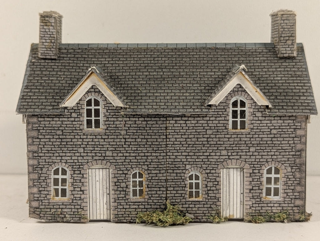 Metcalfe N Gauge Stone Cottages Building PO250