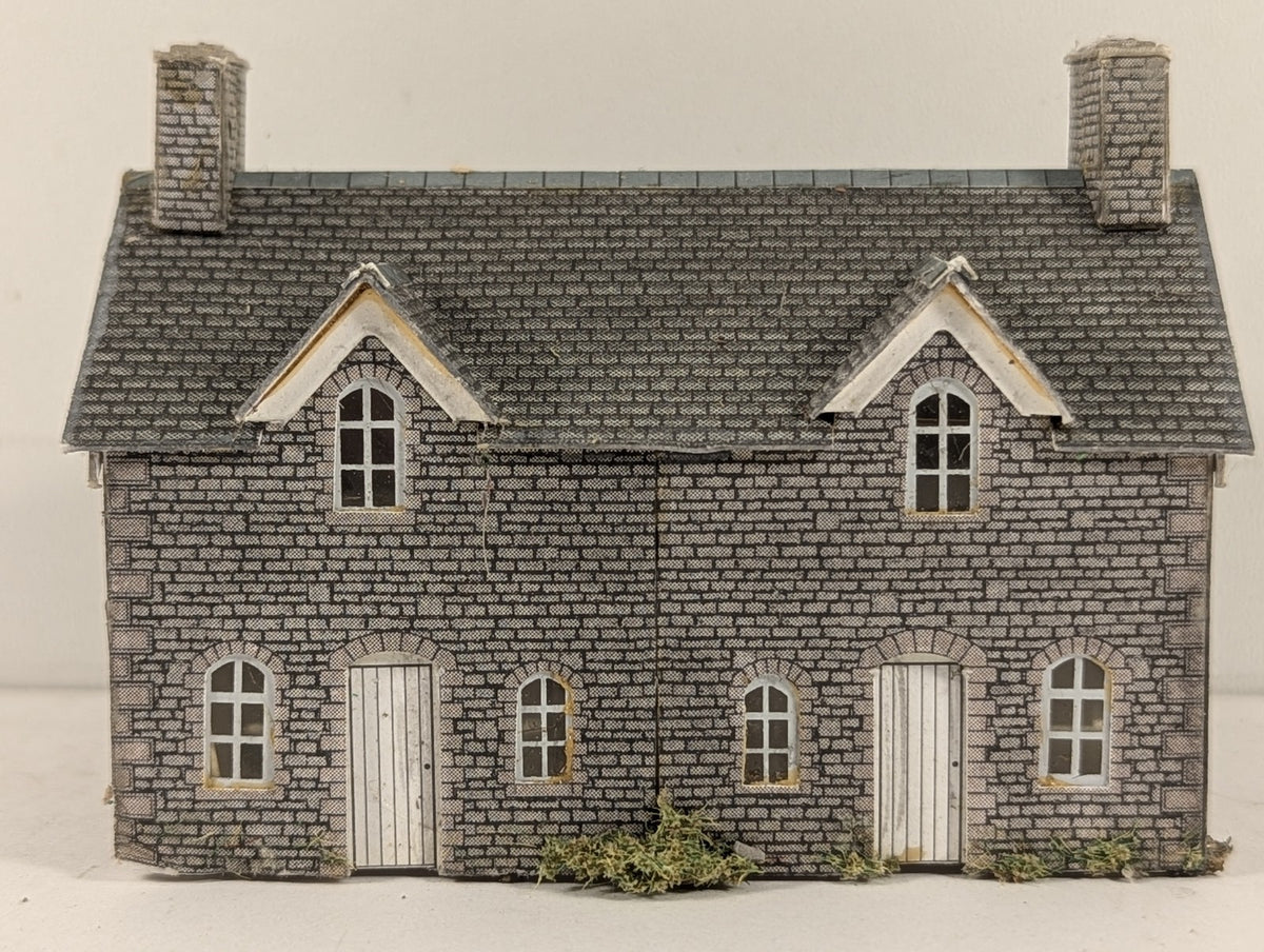 Metcalfe N Gauge Stone Cottages Building PO250