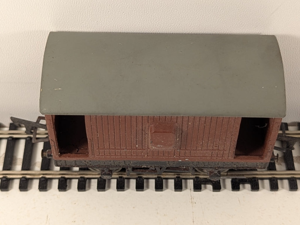 Formo British Railways 20 Ton Brake Van Brown