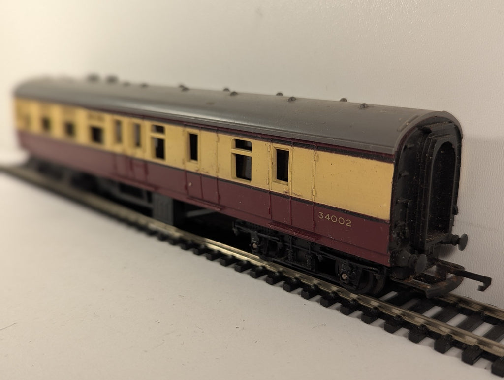 Tri-ang OO Gauge BR Mk1 Brake Second Coach Passenger Coach 34002
