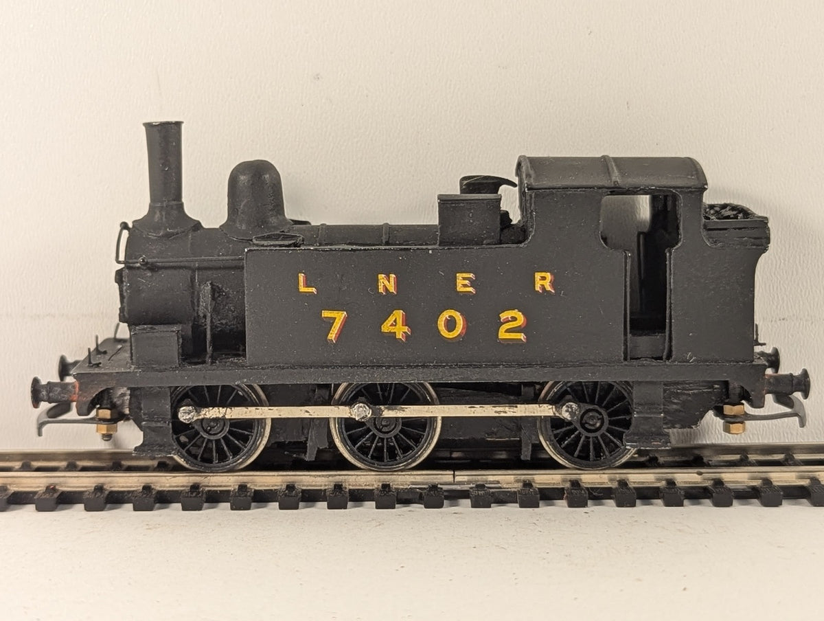 Wills Finecast OO Gauge LNER (Ex GE) J69 Steam Locomotive 7402 LNER Black