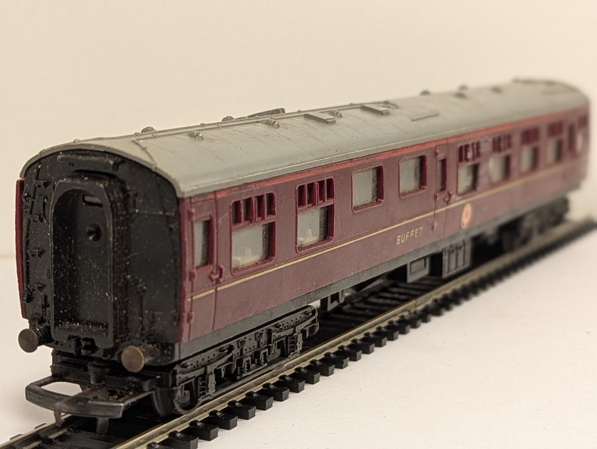 Tri-ang OO Gauge BR Mk1 Corridor Buffet Coach