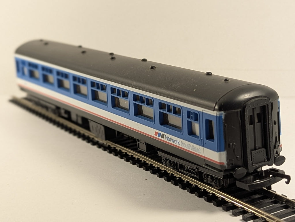 Lima OO Gauge BR Mk1 Tourist Second Open Coach Passenger Coach 5448