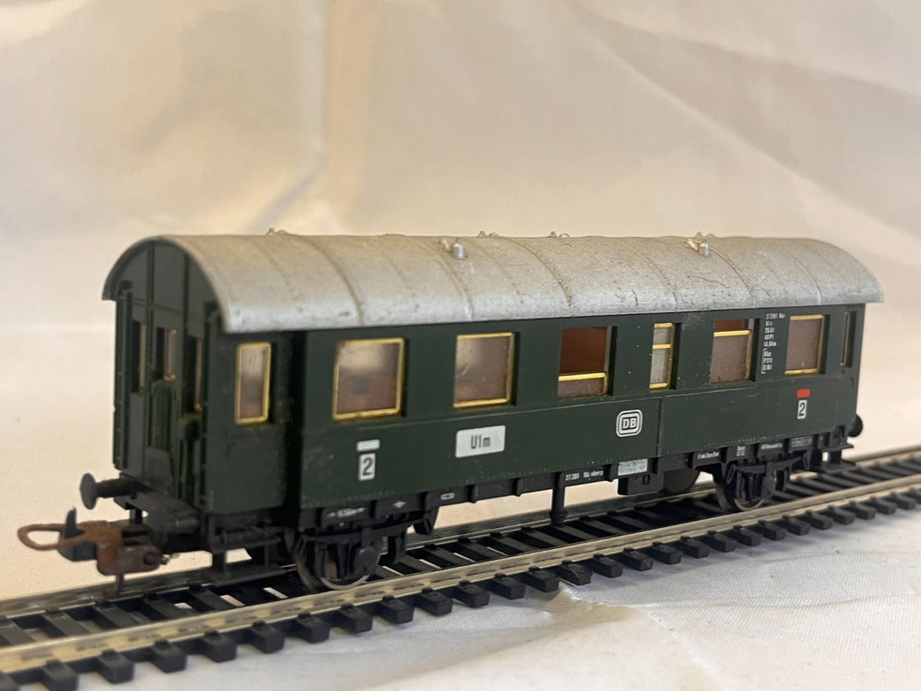Lima L309154 OO Gauge DB 2nd Class Passenger Coach 27261